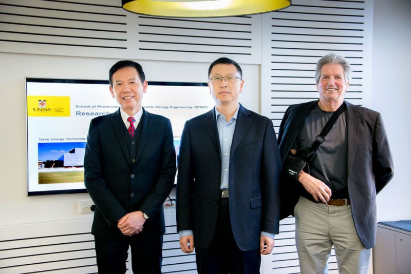 Generálny riaditeľ fotovoltaického gigantu uviedol, že University of New South Wales je „West Point Military Academy“ Slnečnej fotovoltaickej légie.